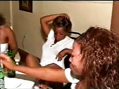 порно младите убавина Јас ќе не заборавајте нејзината фигура!