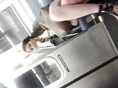 најдобрите порно одлеаноци Обложени со сапун, и започнува да се игра