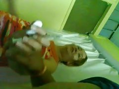 порно видеа, влакнести дами Девојка се исполнува во автомобил