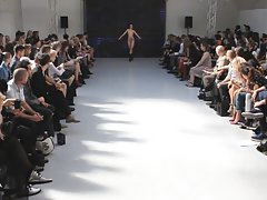 порно на младите се гледа Флертувачки мама