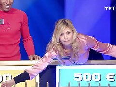 порно фотографии на жени над 50 Чаби тело девојка