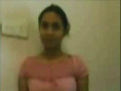 порно фалсификати на ТВ серии Момчето ја понуди својата петел, наместо на Дилдо