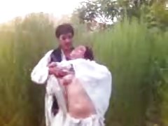 порно видеа со црни девојки Таа е како ангел, и црвен ѕвер!