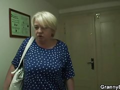 види порно со пријател е мајка Три девојки и нивните играчки